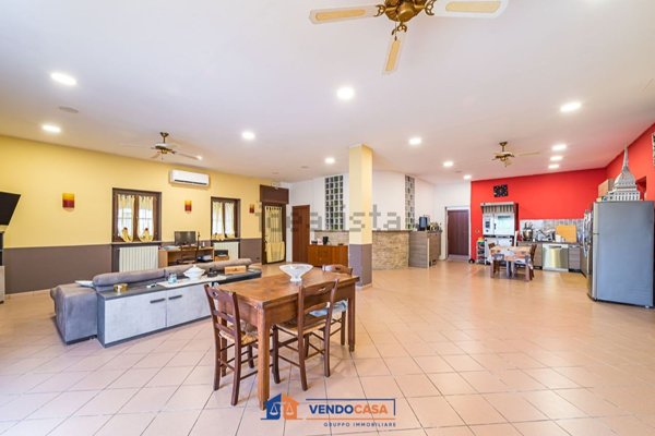 casa indipendente in vendita a Carmagnola in zona Gaidi