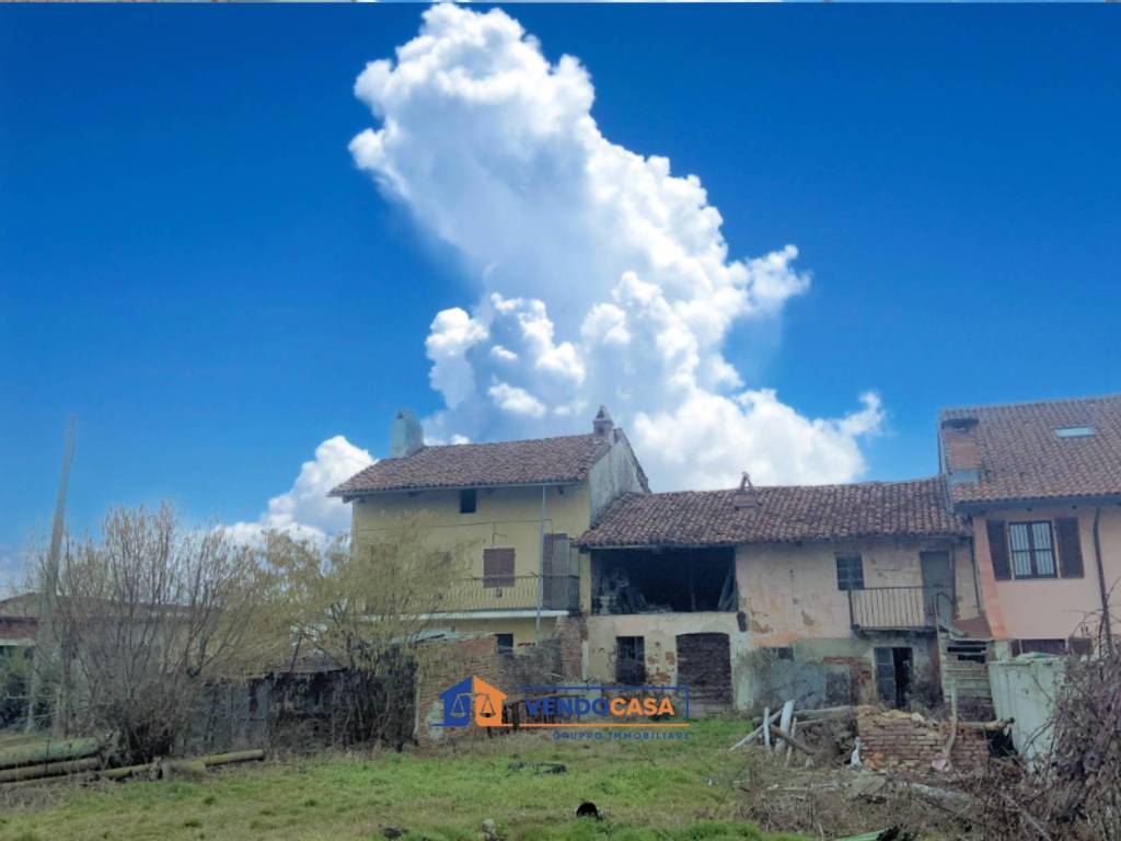 casa indipendente in vendita a Carmagnola in zona Gaidi