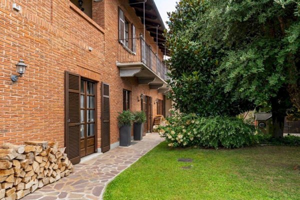 casa indipendente in vendita a Carmagnola