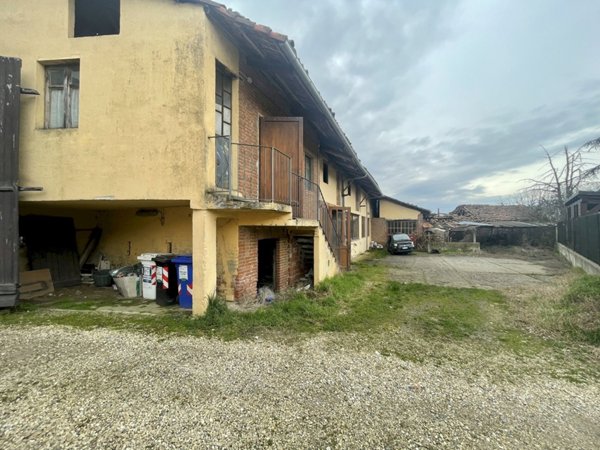 casa indipendente in vendita a Carmagnola
