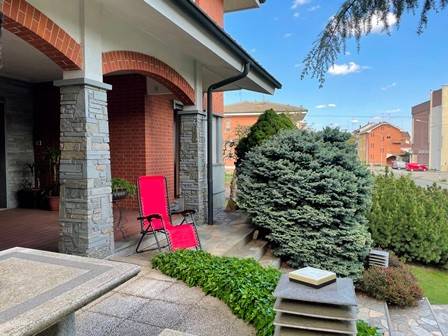 casa indipendente in vendita a Carmagnola