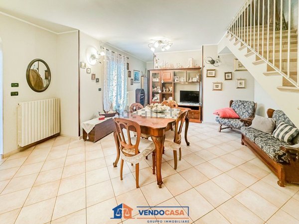 casa indipendente in vendita a Carmagnola