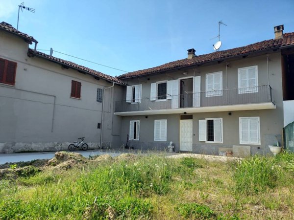 casa indipendente in vendita a Carmagnola