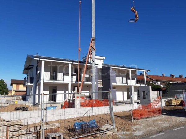 appartamento in vendita a Carmagnola in zona Salasio