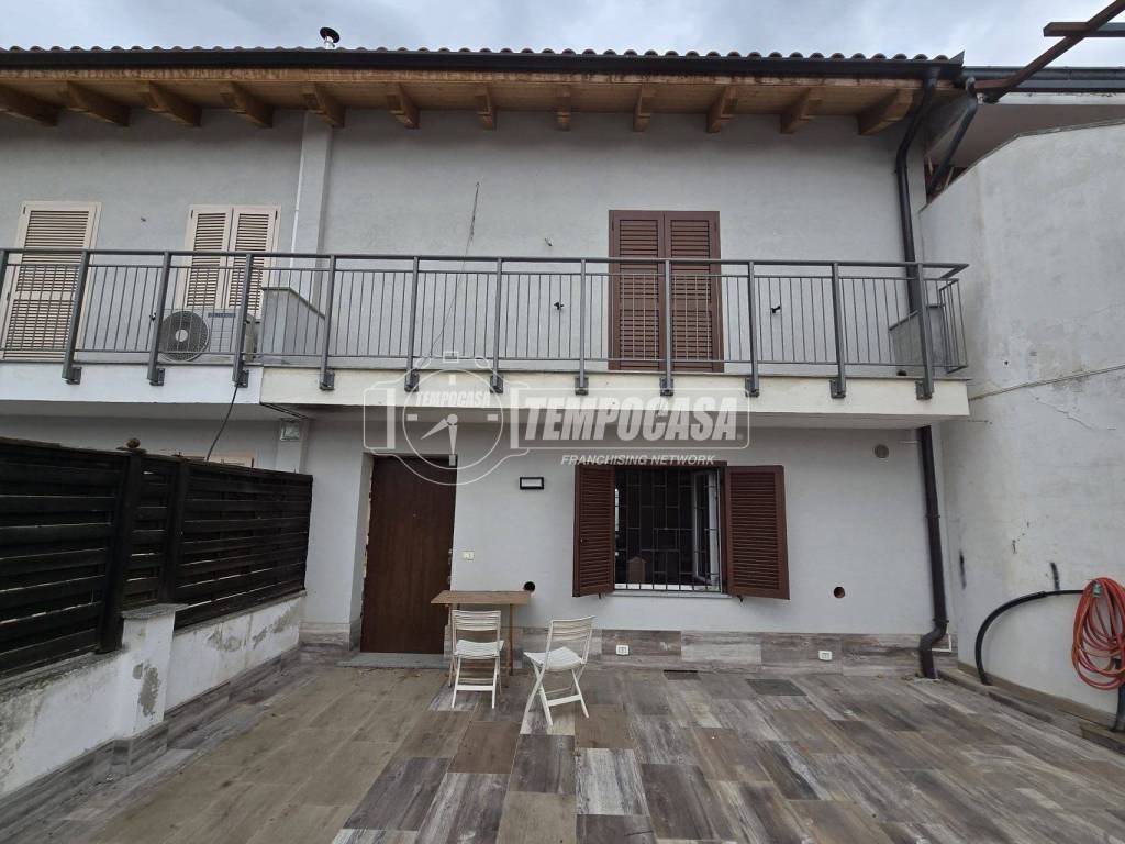 casa indipendente in vendita a Carmagnola in zona Cavalleri