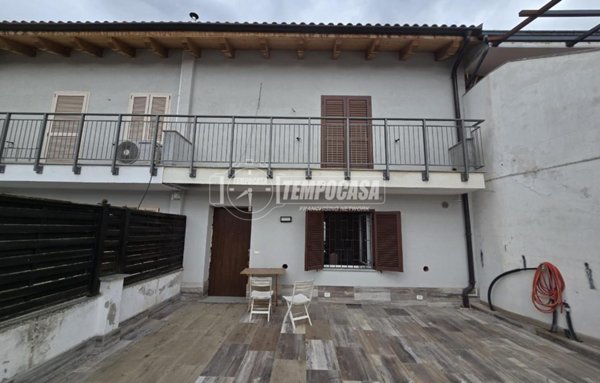 casa indipendente in vendita a Carmagnola in zona Cavalleri