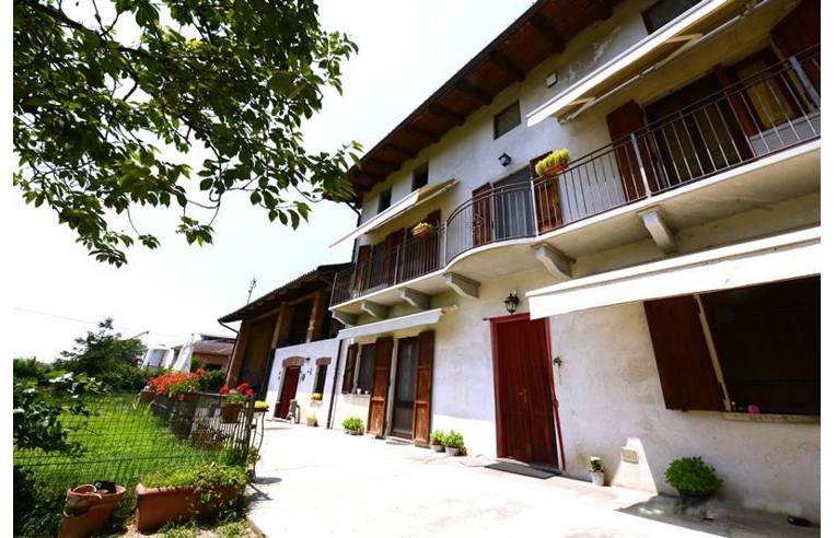casa indipendente in vendita a Carmagnola