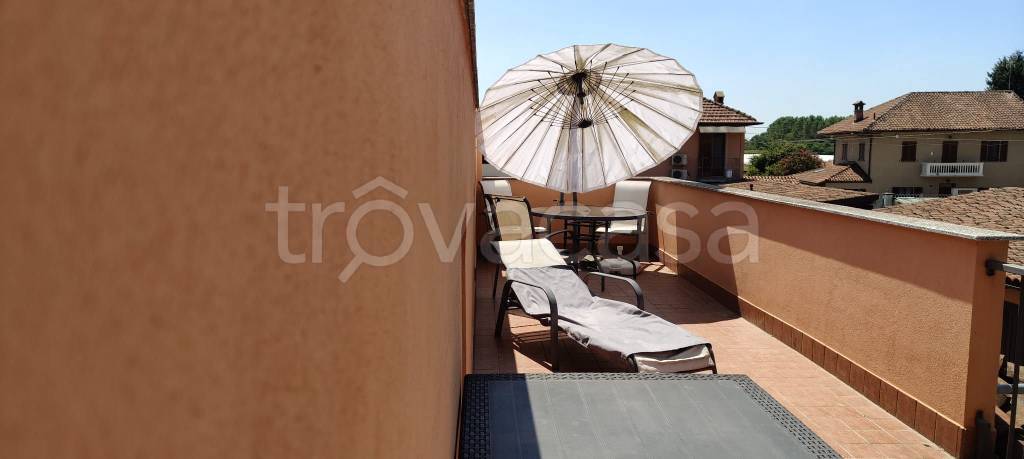 appartamento in vendita a Carmagnola in zona San Bernardo