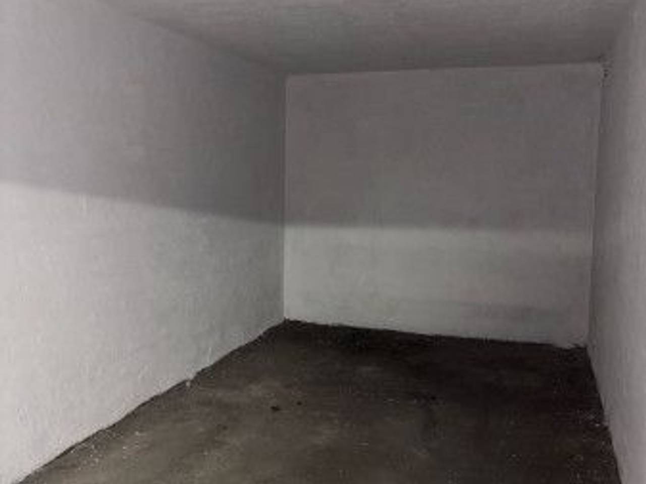 negozio in vendita a Carmagnola in zona Cavalleri