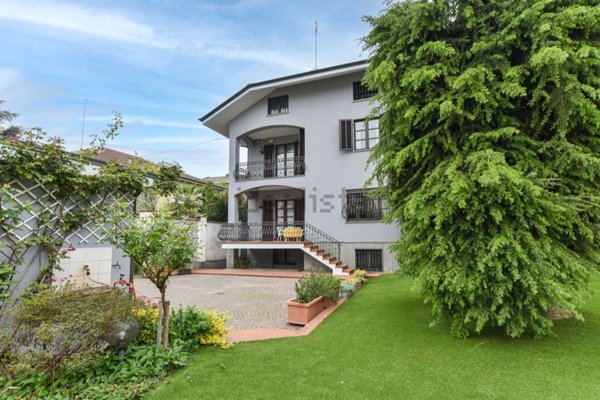 casa indipendente in vendita a Carmagnola
