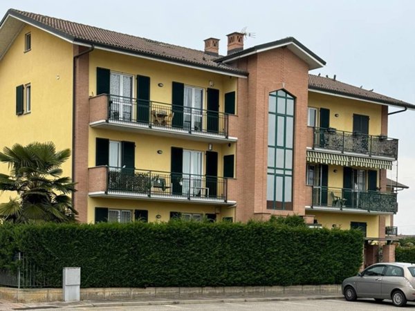 appartamento in vendita a Carmagnola in zona Salasio