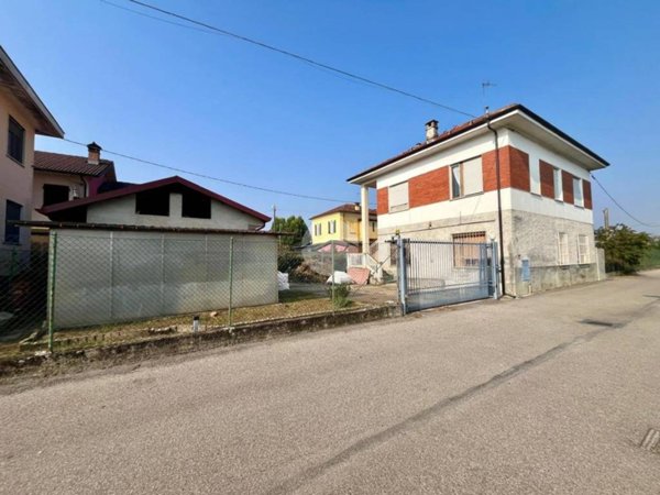appartamento in vendita a Carmagnola