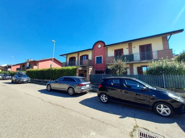 appartamento in vendita a Carmagnola in zona San Bernardo