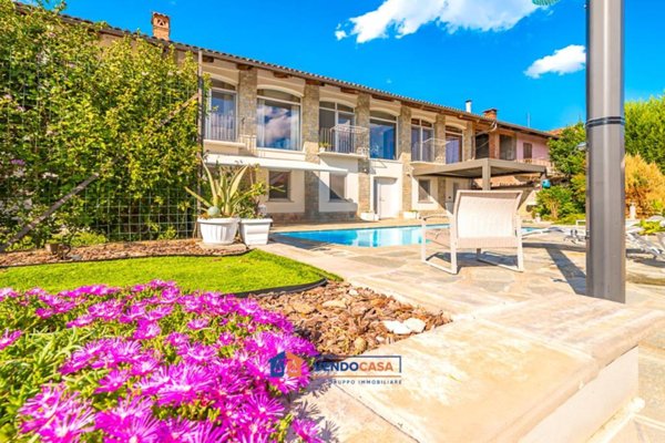 casa indipendente in vendita a Carmagnola