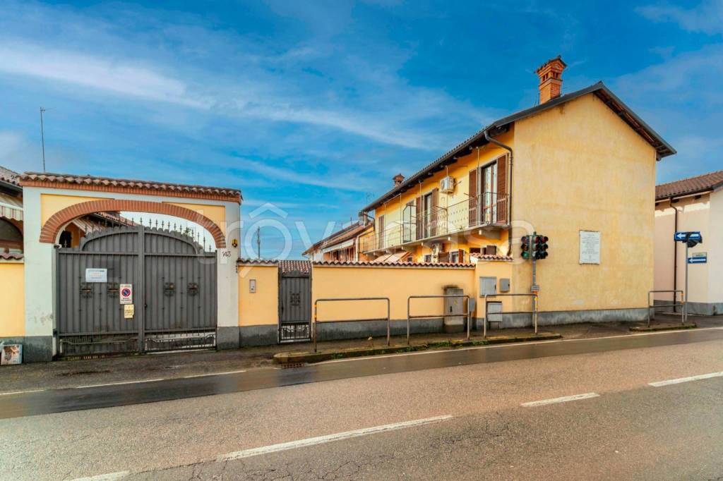 casa indipendente in vendita a Carmagnola