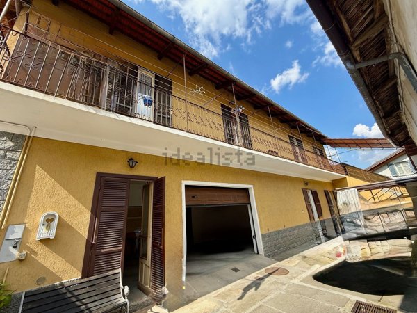 casa indipendente in vendita a Carmagnola