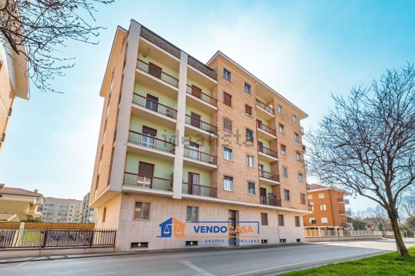 appartamento in vendita a Carmagnola in zona Cavalleri