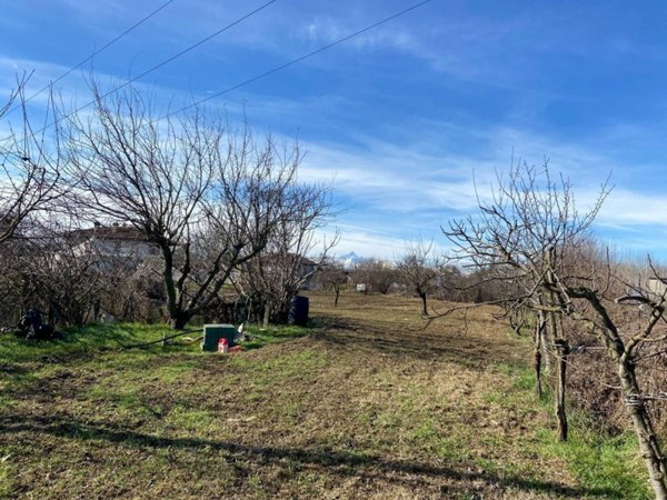 terreno agricolo in vendita a Carmagnola in zona San Bernardo