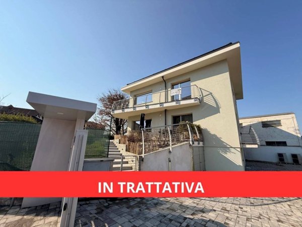 casa indipendente in vendita a Carmagnola