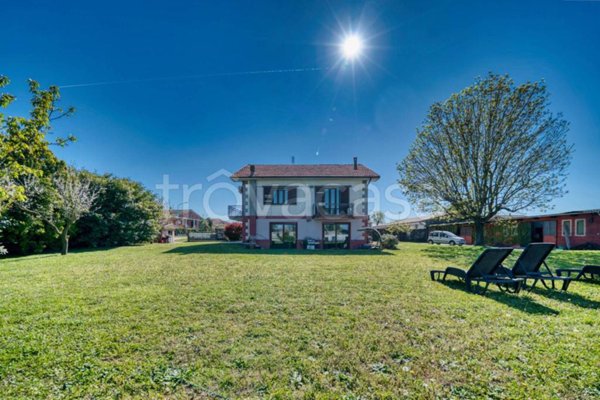 casa indipendente in vendita a Carmagnola