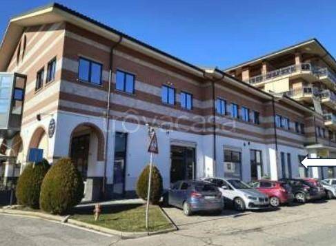 negozio in vendita a Carmagnola
