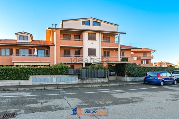 appartamento in vendita a Carmagnola in zona San Bernardo