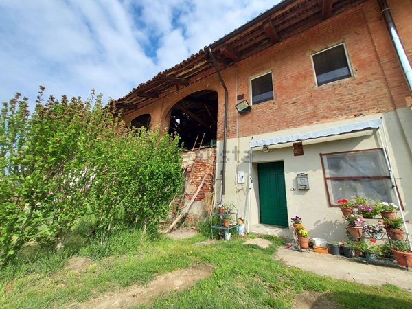 quadrivano in vendita a Carmagnola in zona Tuninetti