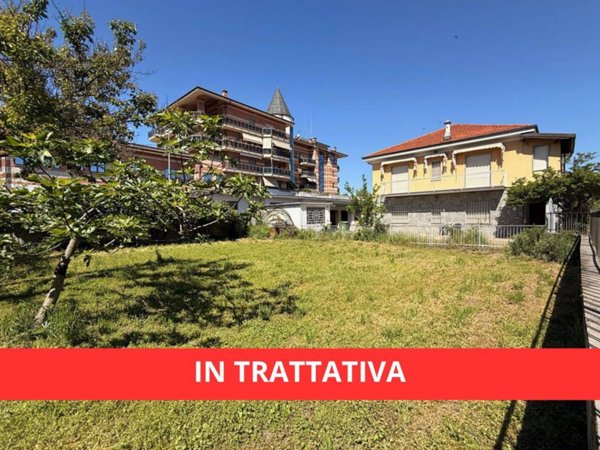 casa indipendente in vendita a Carmagnola