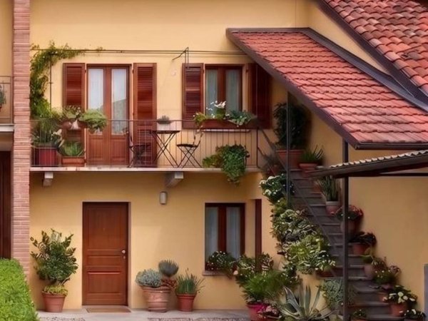 casa indipendente in vendita a Carmagnola in zona San Bernardo