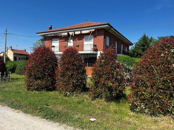 casa indipendente in vendita a Carmagnola in zona Gaidi