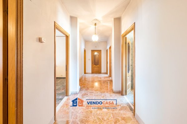 casa indipendente in vendita a Carmagnola in zona Salasio