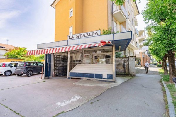 negozio in vendita a Carmagnola