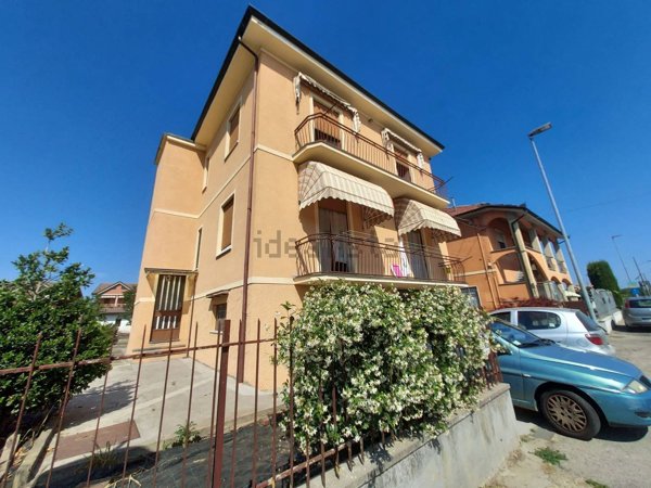 appartamento in vendita a Carmagnola in zona San Michele