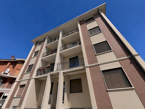 appartamento in vendita a Carmagnola in zona San Bernardo