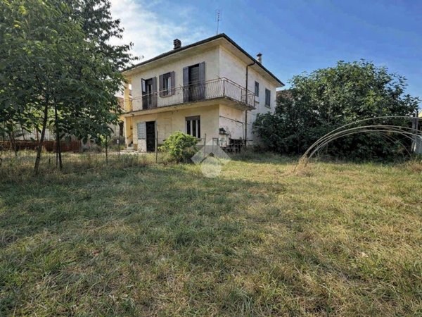 casa indipendente in vendita a Carmagnola