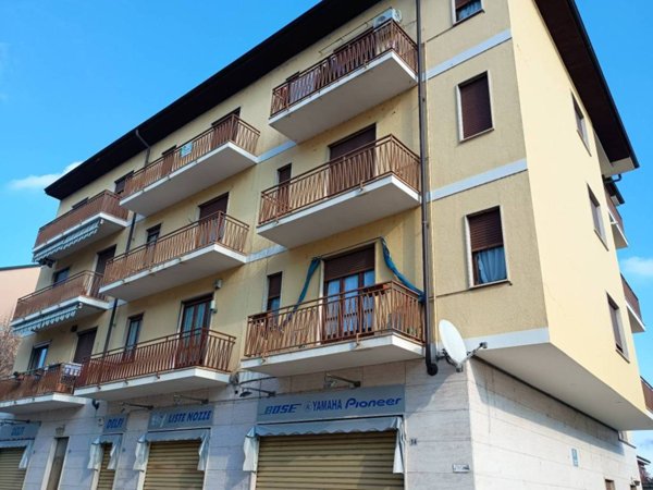 appartamento in vendita a Carmagnola in zona Salasio
