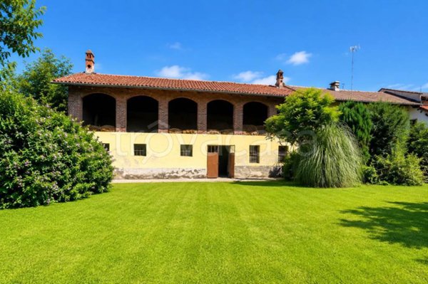 casa indipendente in vendita a Carmagnola