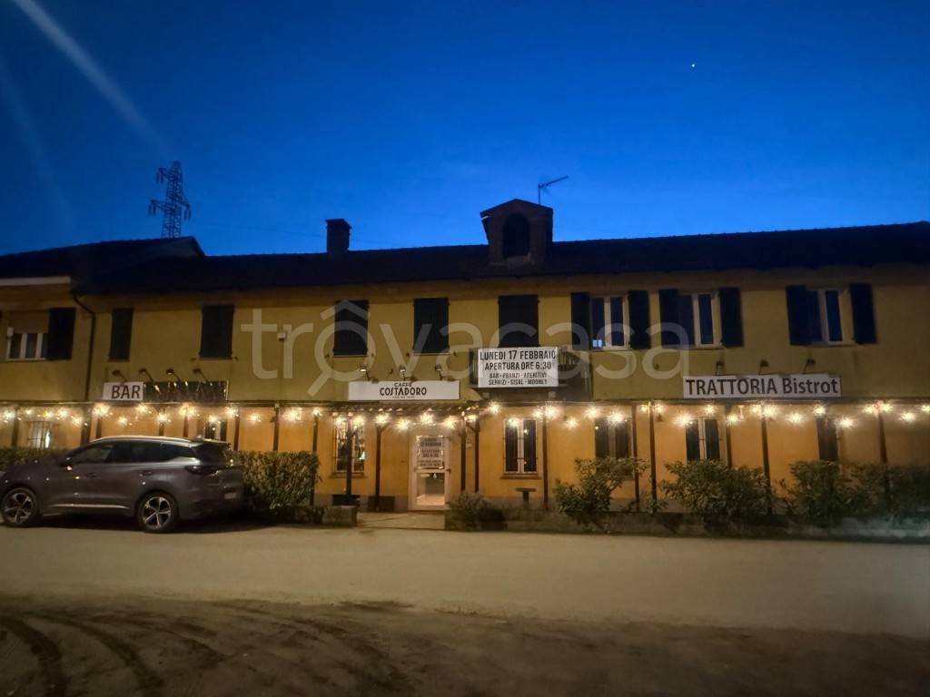 negozio in vendita a Carmagnola in zona Motta