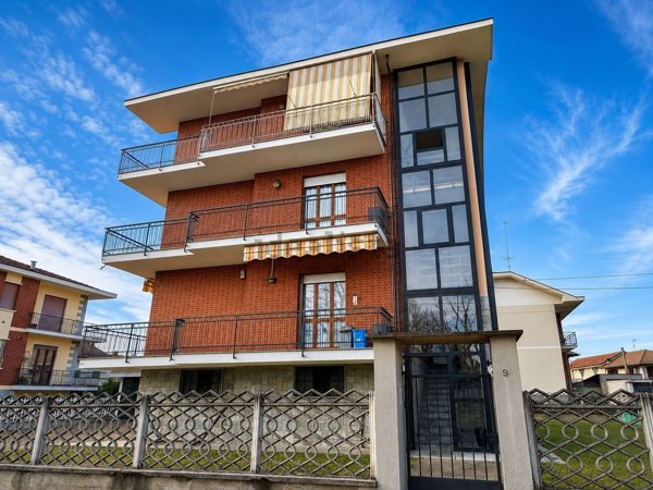 appartamento in vendita a Carmagnola in zona San Bernardo
