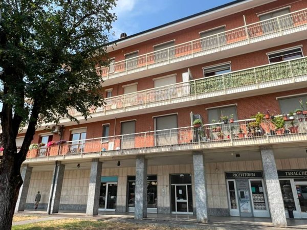 appartamento in vendita a Carmagnola in zona Cavalleri