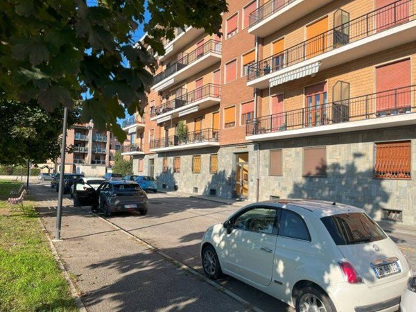 appartamento in vendita a Carmagnola in zona Salasio