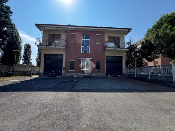 casa indipendente in vendita a Carmagnola
