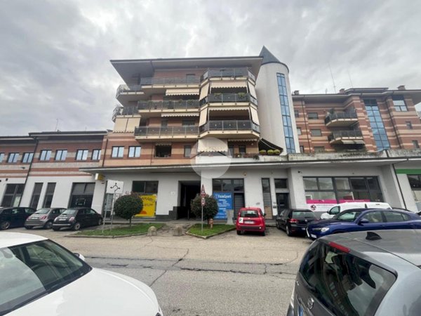 quadrivano in vendita a Carmagnola in zona Cavalleri