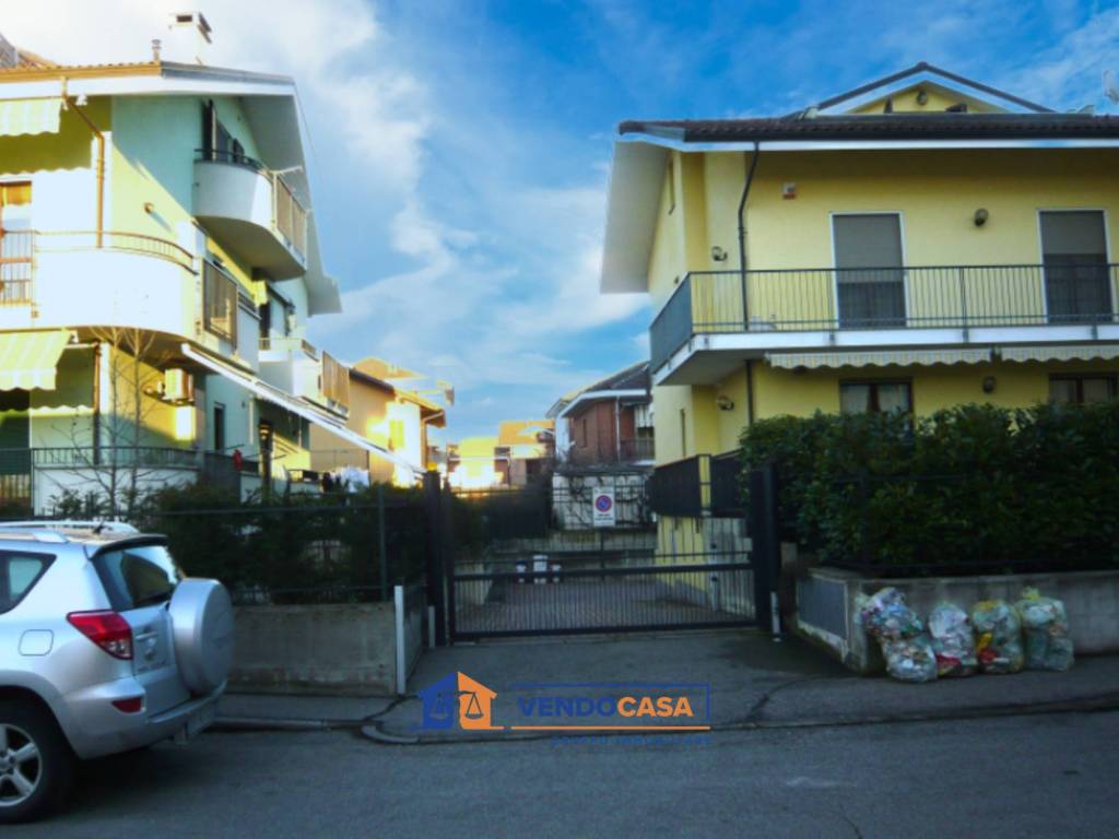box auto in vendita a Carmagnola in zona San Michele