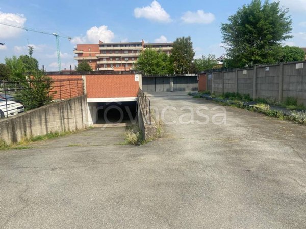 box auto in vendita a Carmagnola in zona San Giovanni