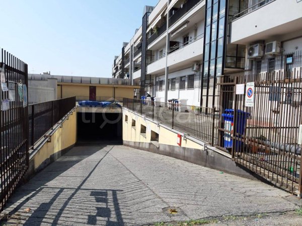 box auto in vendita a Carmagnola in zona Cavalleri