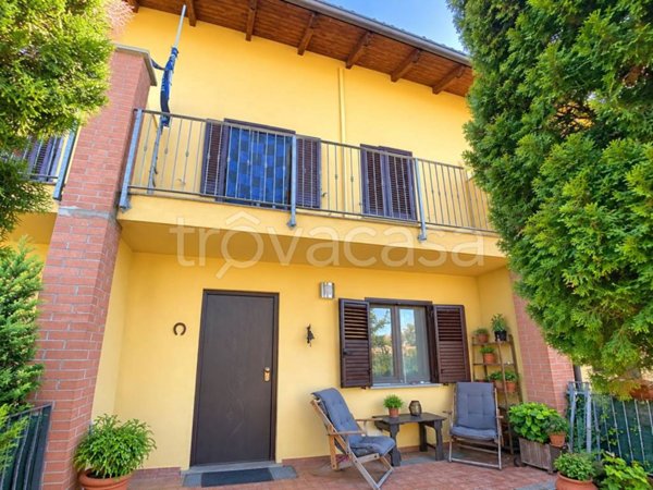 casa indipendente in vendita a Carmagnola