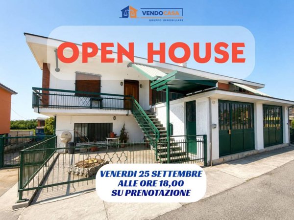 casa indipendente in vendita a Carmagnola in zona Motta