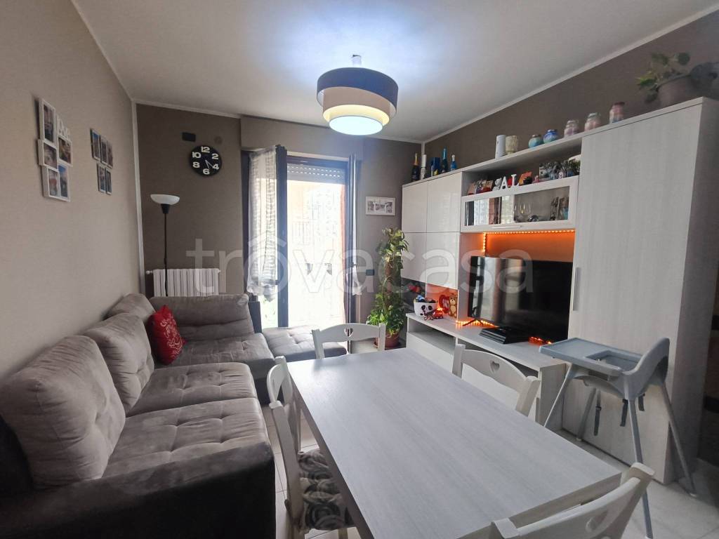 appartamento in vendita a Carmagnola in zona Salasio