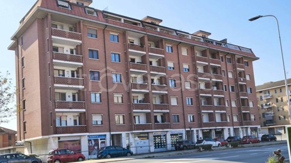 appartamento in vendita a Carmagnola in zona Cavalleri